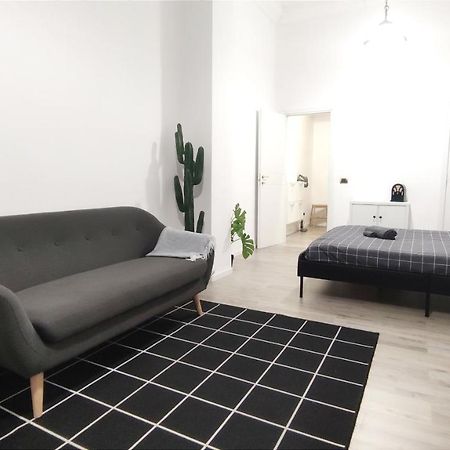 Via Verdi 14 Apartamento Cagliari Exterior foto